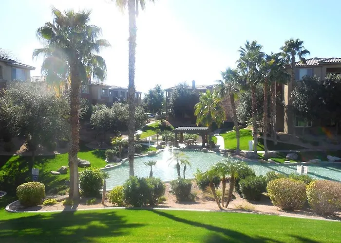 Gated Heated Pool Gym Near Zoo Phoenix